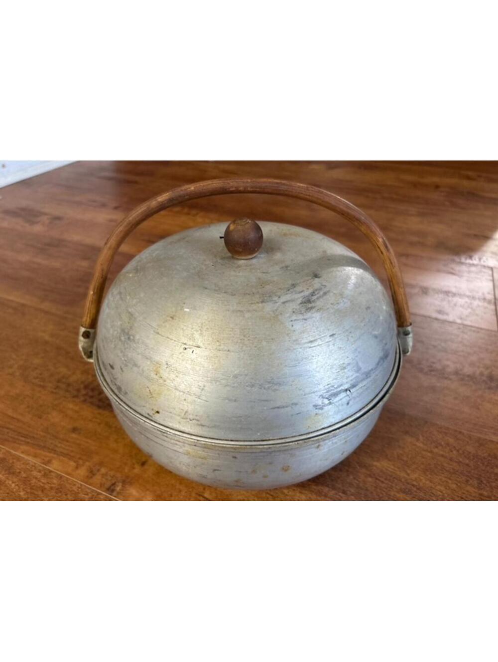 Vintage Mirro Aluminum Steamer Pot with Lid and Strainer